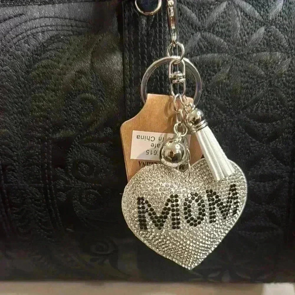 Bag Charm Keychain Rhinestone MOM with Tassel - Picture 1 of 3